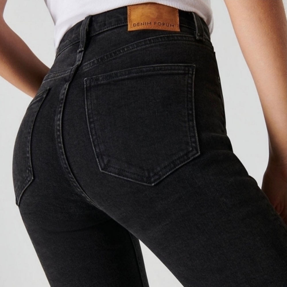 Aritzia Jeans Denim Forum The Yoko High Rise Slim